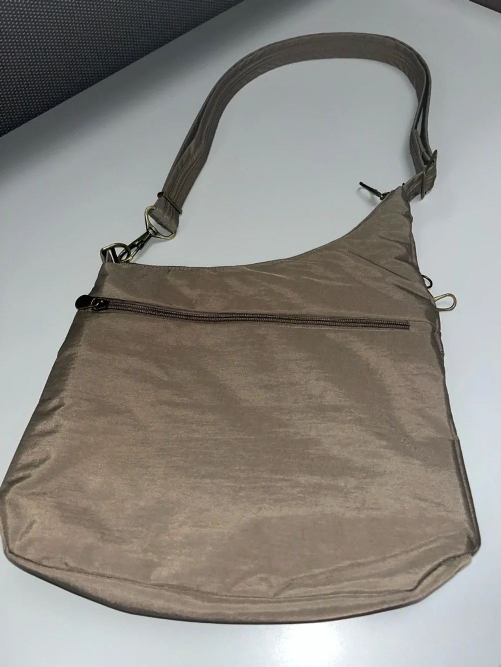 Travelon Sable Shoulder Crossbody Bag with Gold Hardware - Picture 2 of 10